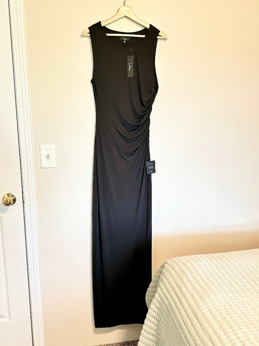 Lulus black slinky knit maxi dress